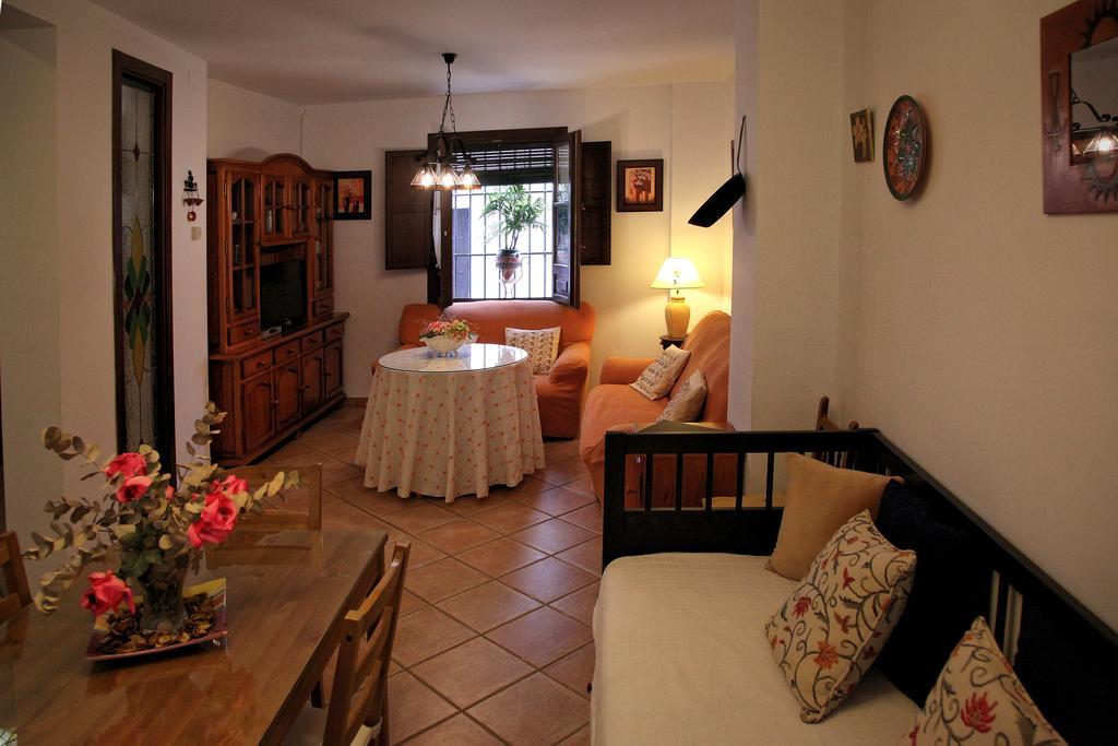 Casa Rural Azahar Priego de Córdoba Стая снимка