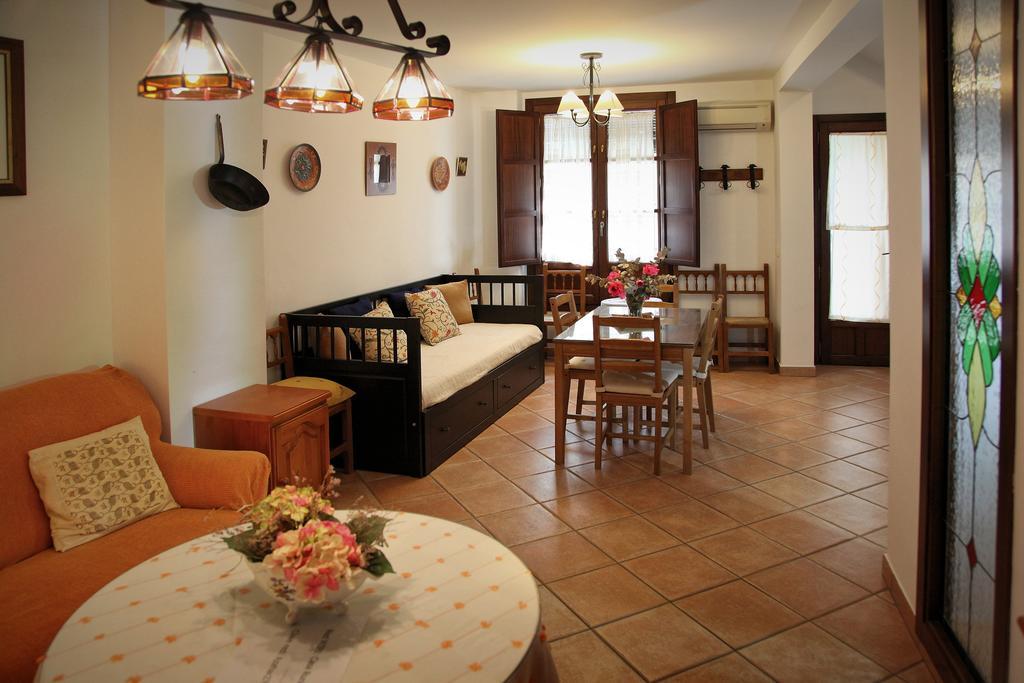 Casa Rural Azahar Priego de Córdoba Стая снимка